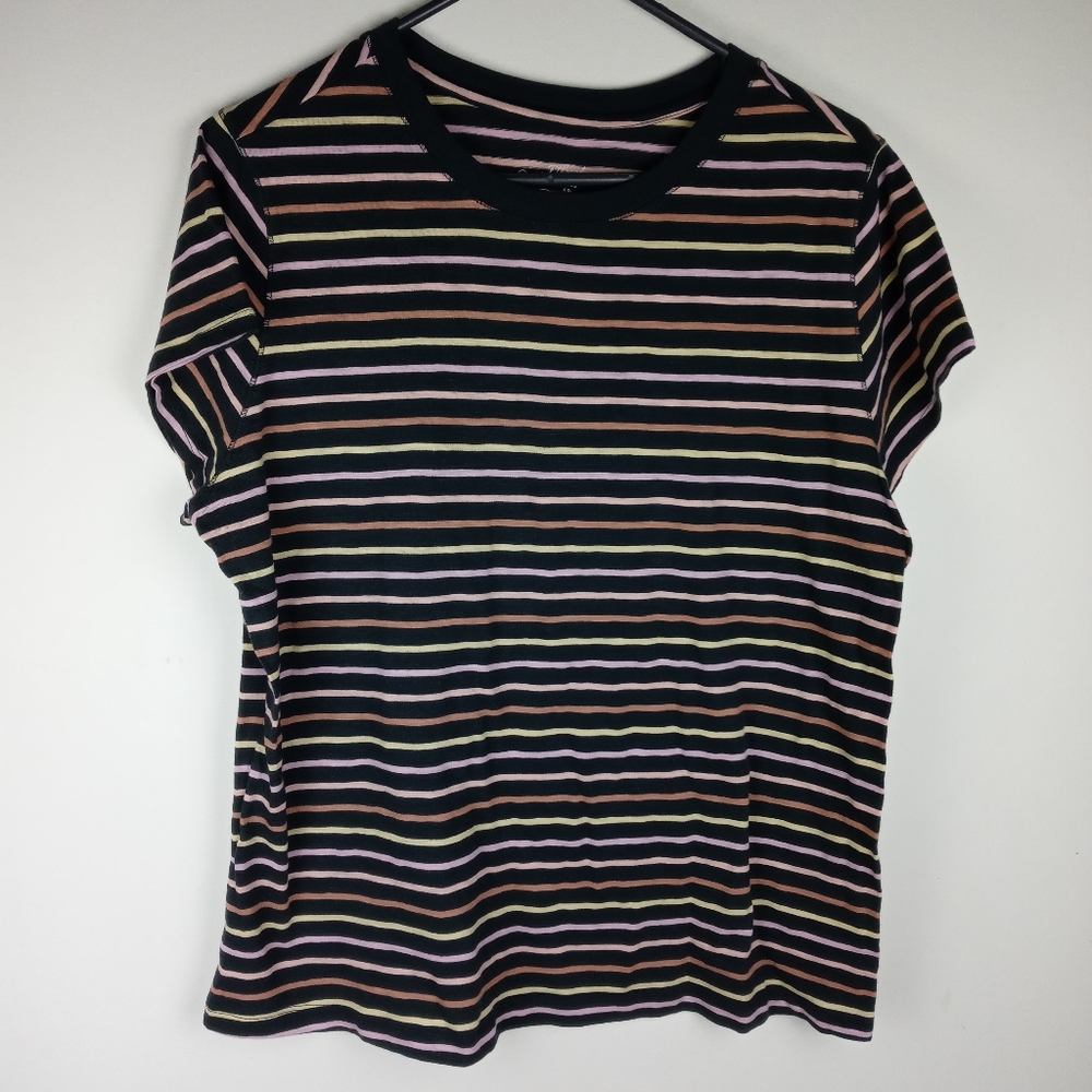 Universal Thread Striped Tee Size XXL